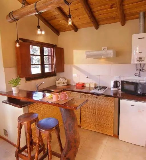 Retkeilymaja Cabañas La Matera