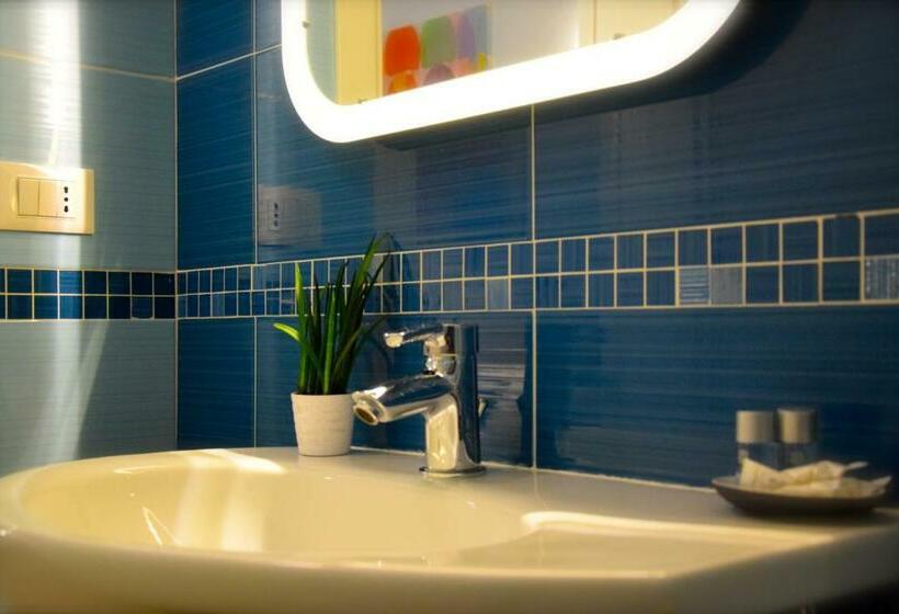 تختخواب و صبحانه My Bnb Pisa