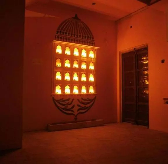 هتل Bundi Inn   A Heritage Boutique Haveli