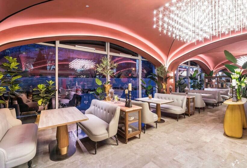 Отель Mercure Beijing Zhongguancun