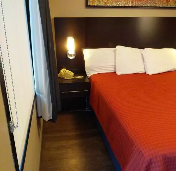 Hotelli Riverside Tower