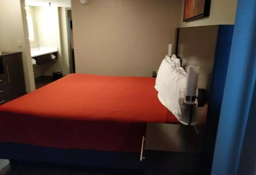 Hotelli Riverside Tower