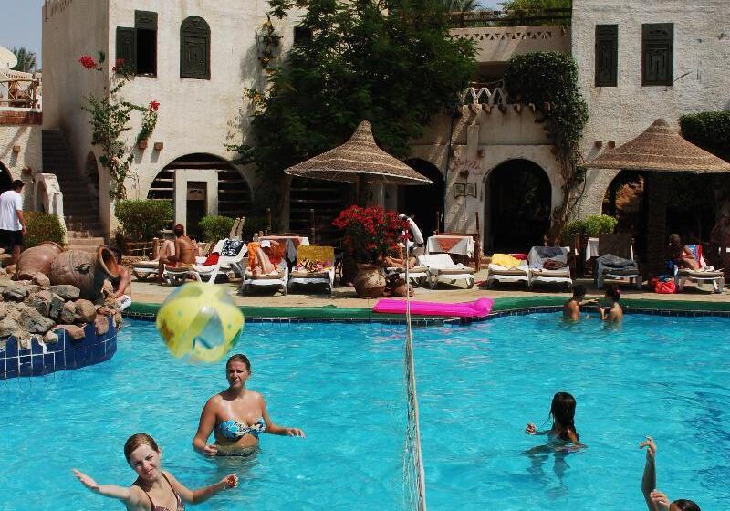 هتل Amar Sina Egyptian Village