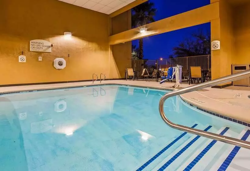 호텔 Best Western Plus North Las Vegas Inn & Suites