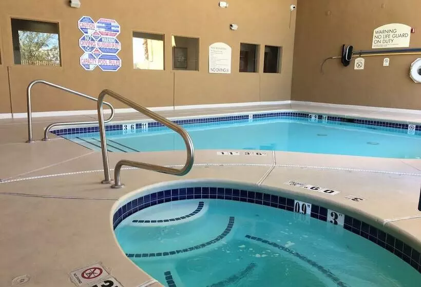 호텔 Best Western Plus North Las Vegas Inn & Suites