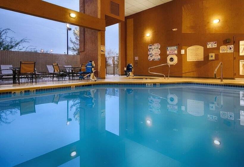 فندق Best Western Plus North Las Vegas Inn & Suites
