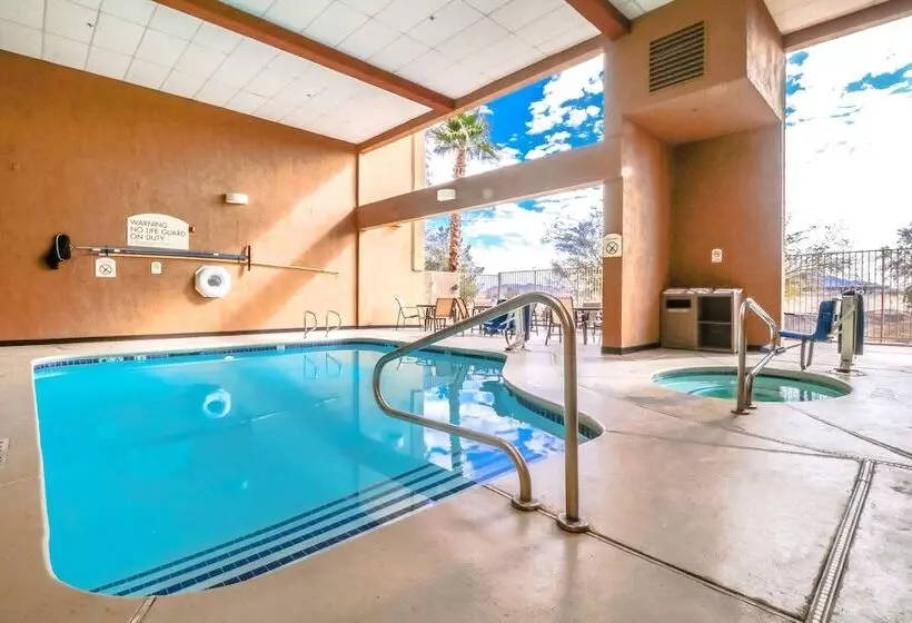 호텔 Best Western Plus North Las Vegas Inn & Suites