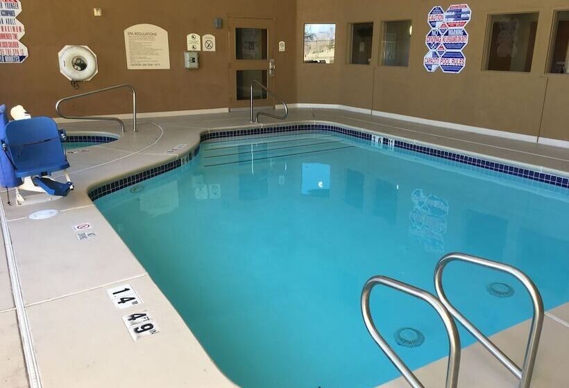 فندق Best Western Plus North Las Vegas Inn & Suites