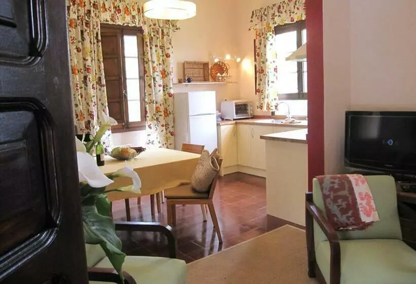 Vivelorural Casa El Gargujo Con Piscina