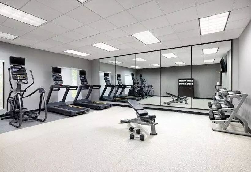 ホテル Courtyard By Marriott Concord