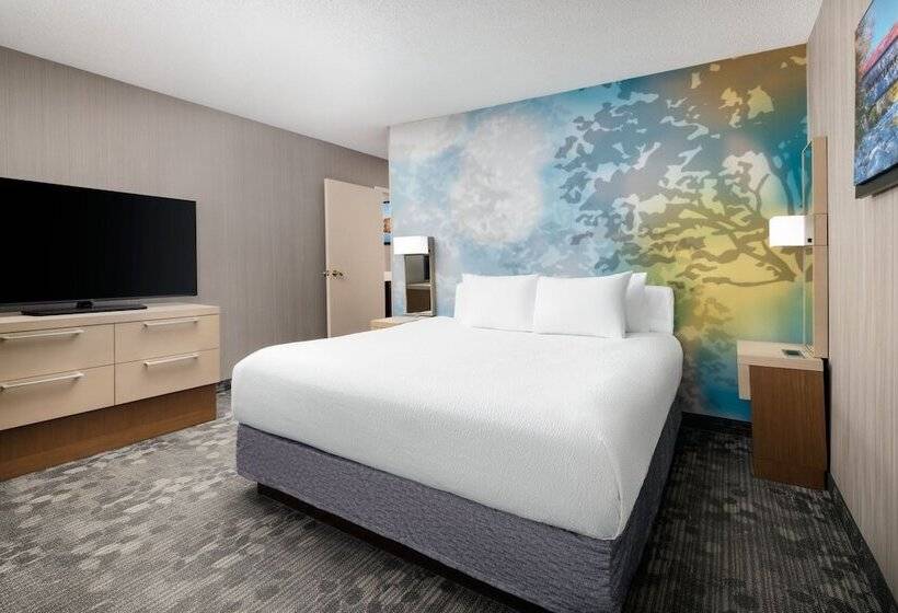 فندق Courtyard By Marriott Concord