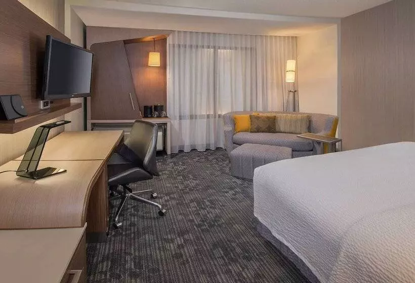 ホテル Courtyard By Marriott Concord