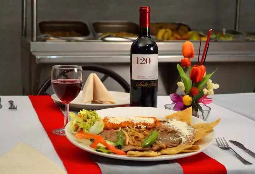 בית מלון כפרי Elizabeth Ciudad Deportiva