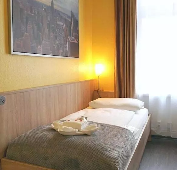 酒店 Kieler Hof Am Hauptbahnhof   Hamburg Central Station