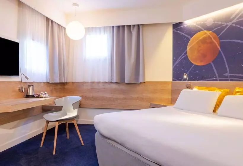 בית מלון כפרי Kyriad Montpellier Est  Lunel