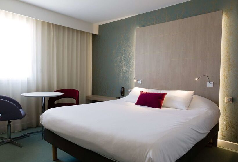 בית מלון כפרי Kyriad Montpellier Est Lunel