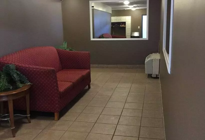 Mystic River Hotel & Suites