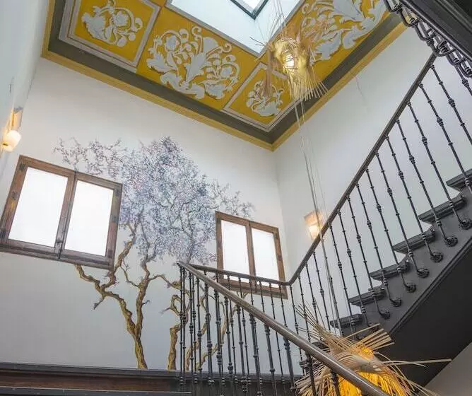 هتل Petit Palace Posada Del Peine