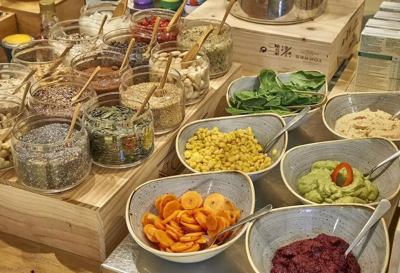 هتل Petit Palace Posada Del Peine