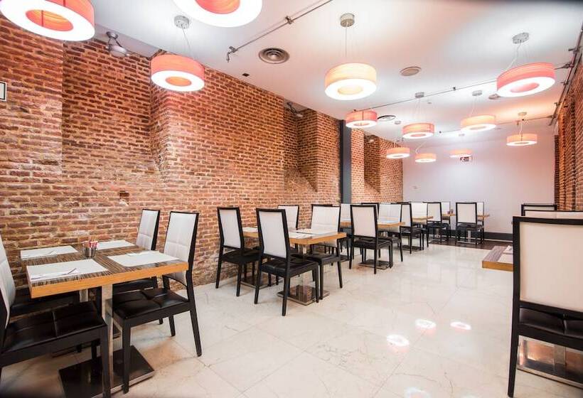 هتل Petit Palace Posada Del Peine