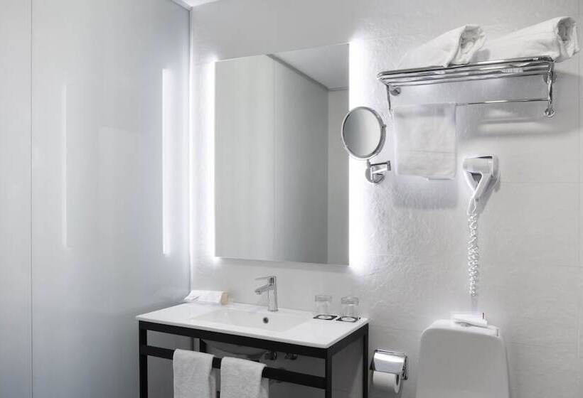 هتل Petit Palace Posada Del Peine