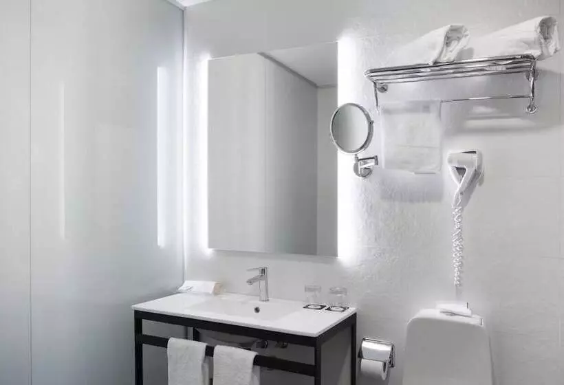 هتل Petit Palace Posada Del Peine