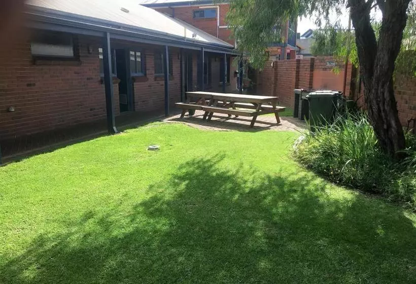 호스텔 Dunsborough Inn Backpackers