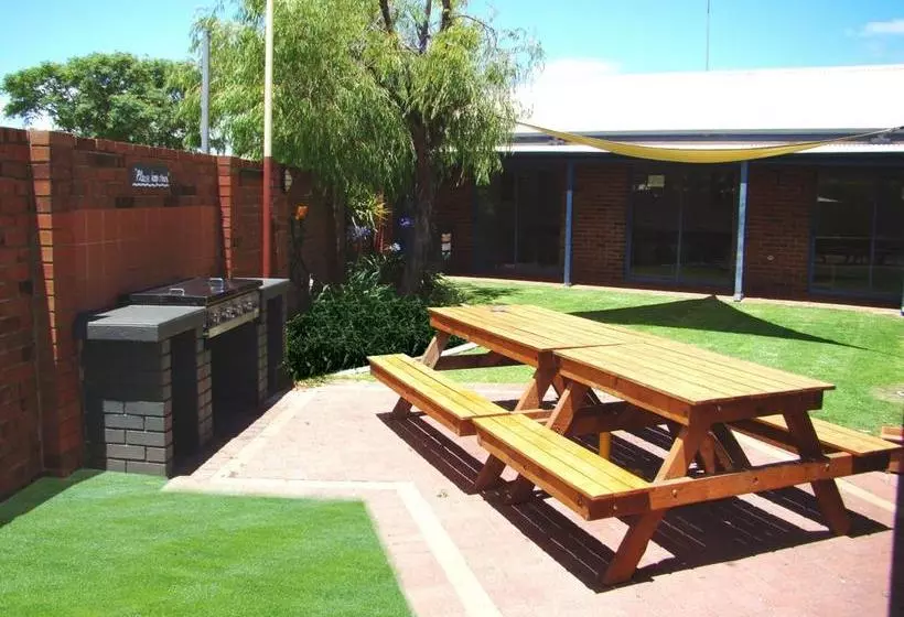 호스텔 Dunsborough Inn Backpackers