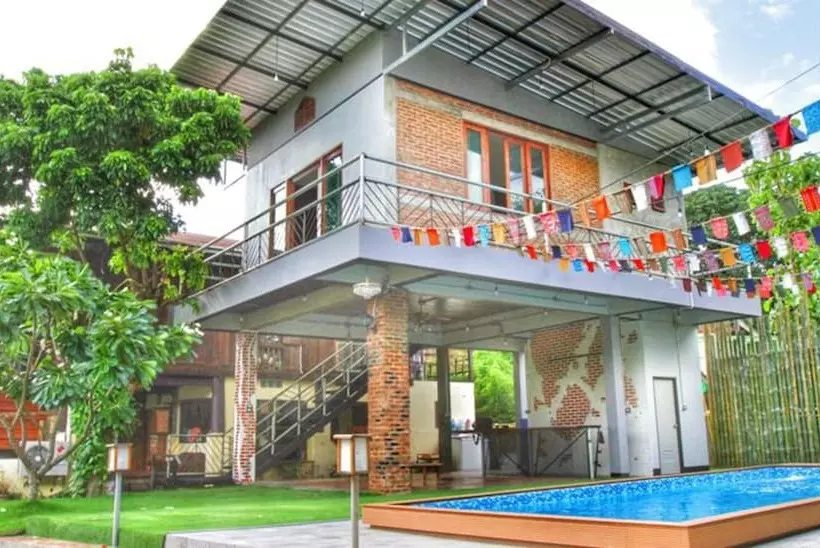 ホテル Above The Sea Maesariang