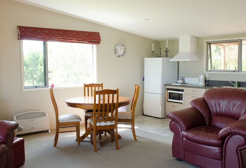 酒店 Tasman Hill Lodge   Adult Only