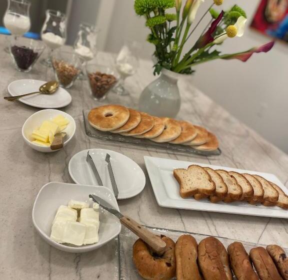 Bed and Breakfast Serenity In The Marigny