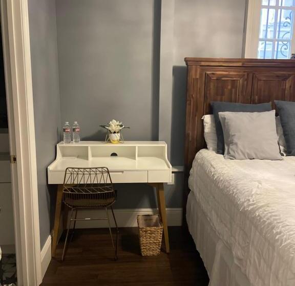 Bed and Breakfast Serenity In The Marigny