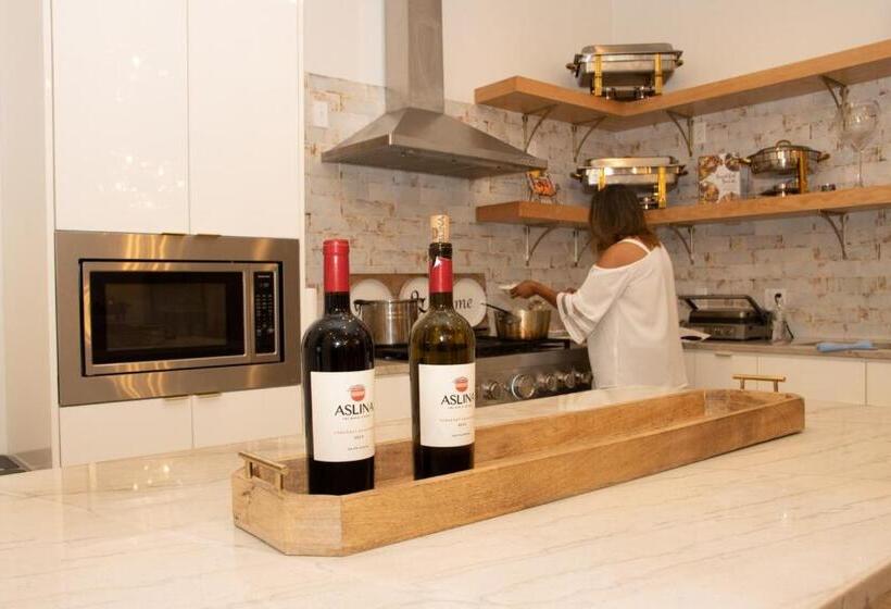 Bed and Breakfast Serenity In The Marigny