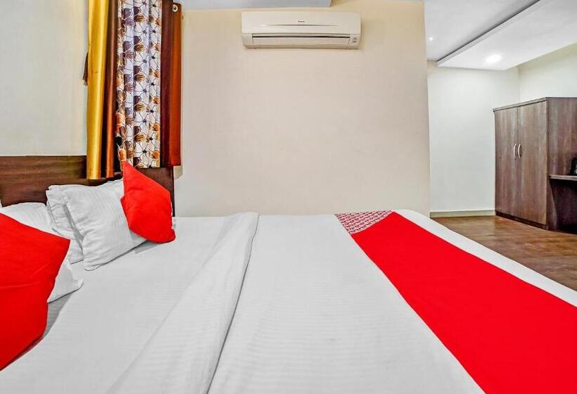 ホテル Collection O Suvidha