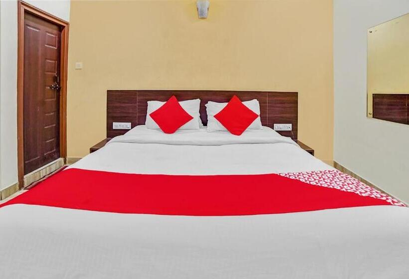 ホテル Collection O Suvidha