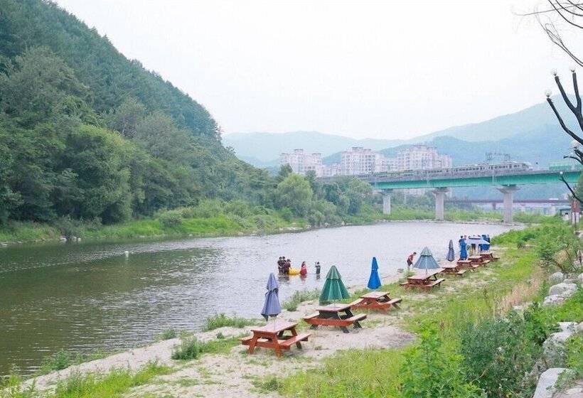 Red Post Box Pension