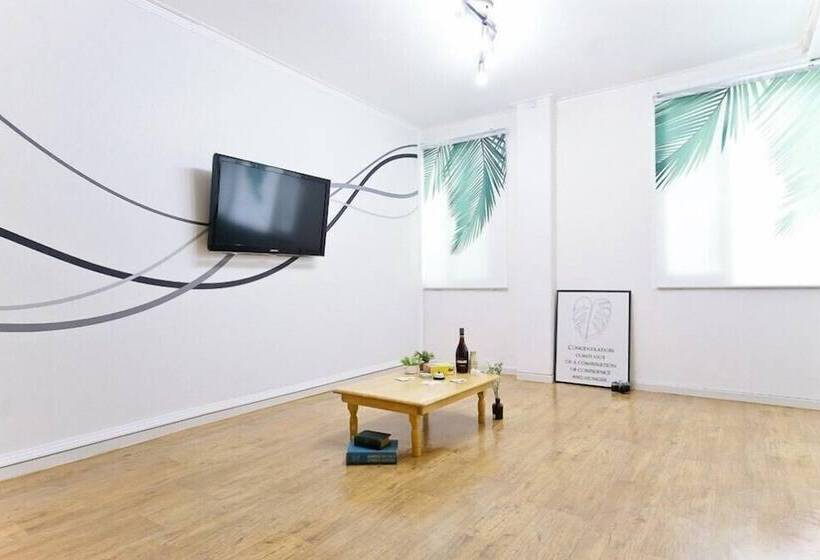 Red Post Box Pension