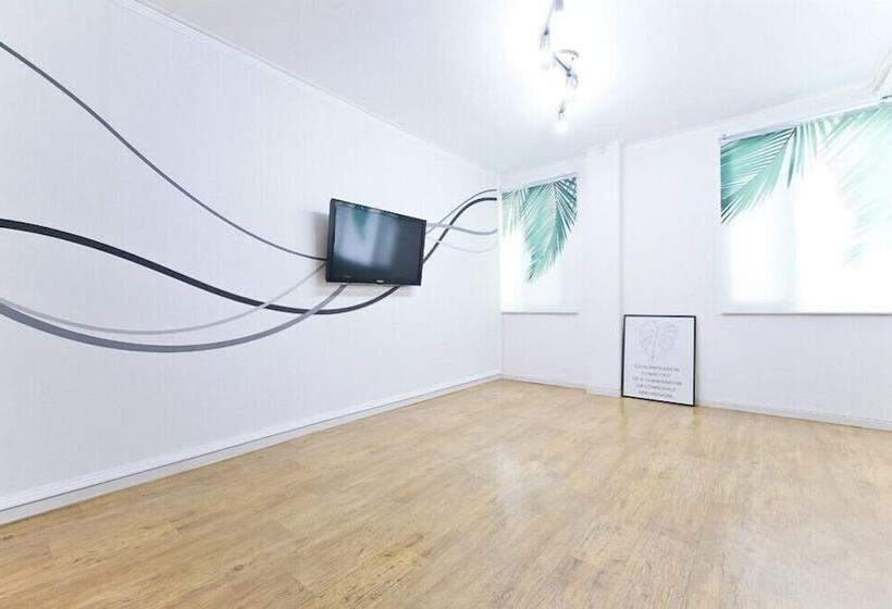 Red Post Box Pension