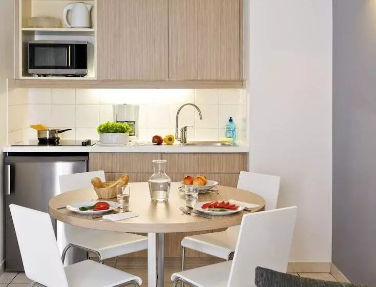 Aparthotel Adagio Access Nice Magnan