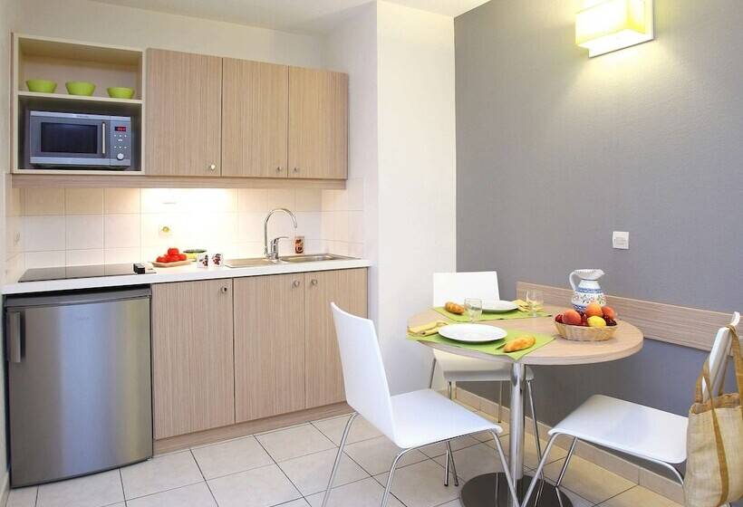 Aparthotel Adagio Access Nice Magnan