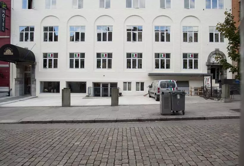 Bergen Travel Hotel