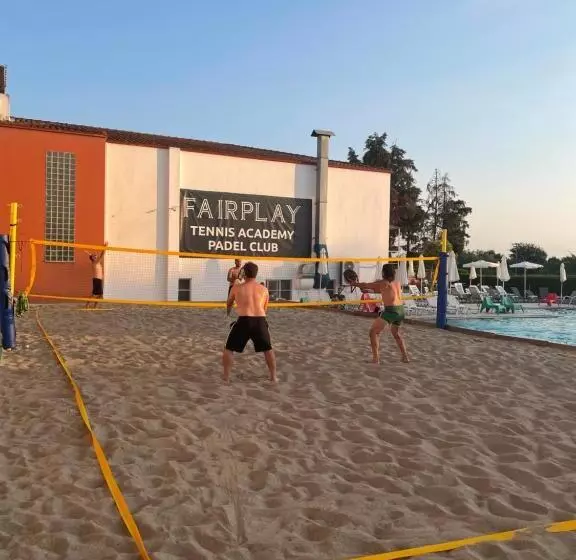 Hotel Athina Airport