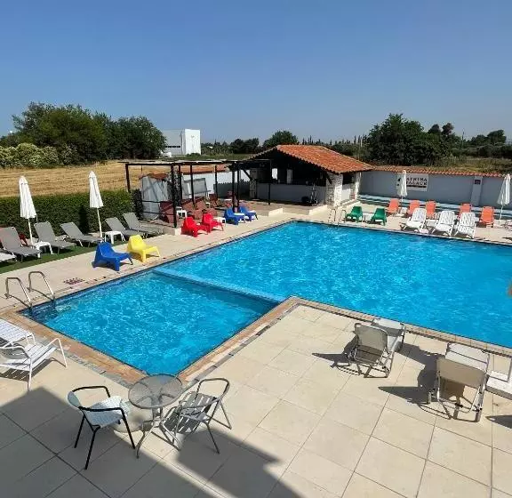 Hotel Athina Airport