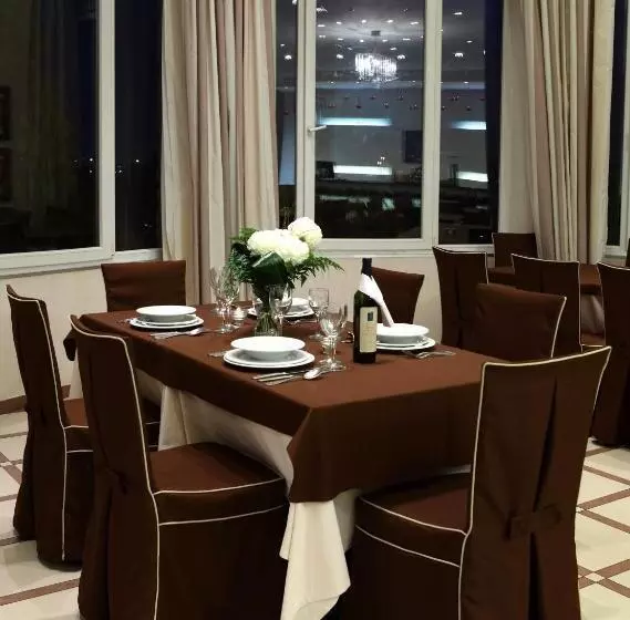 Hotel Athina Airport