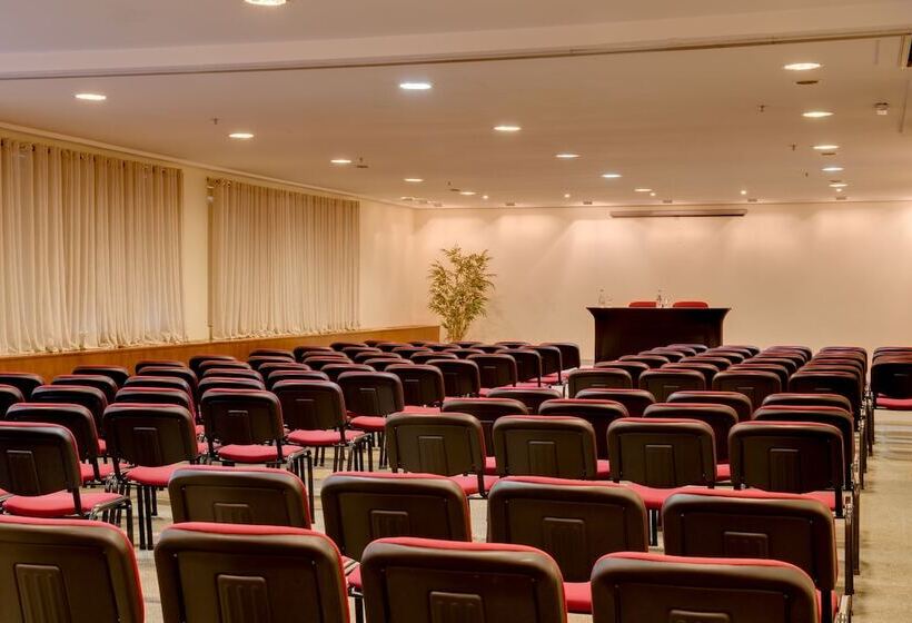 هتل Blue Tree Towers Caxias Do Sul