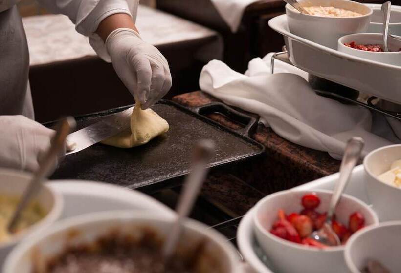 Otel Blue Tree Towers Caxias Do Sul