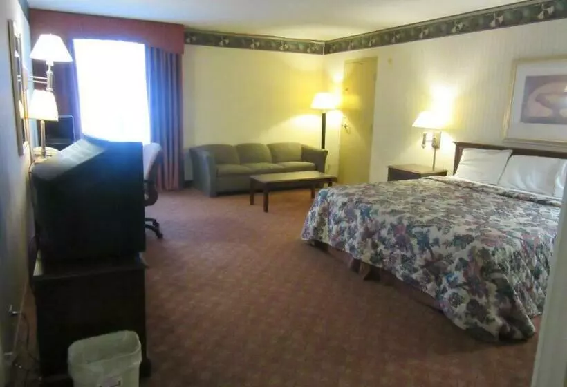 호텔 Governor's Inn & Suites