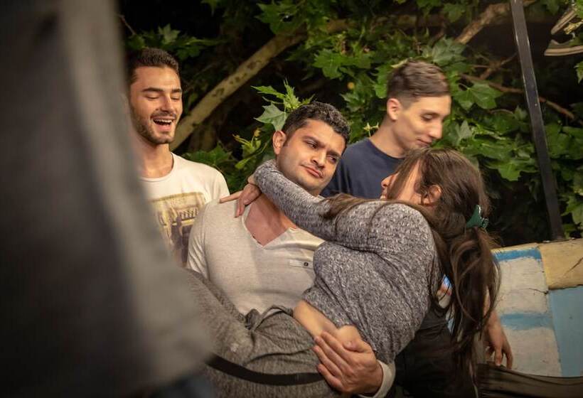 هتل Granados Hostel