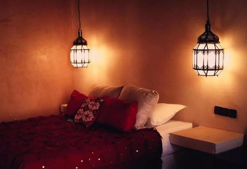 Отель Kanz Erremal