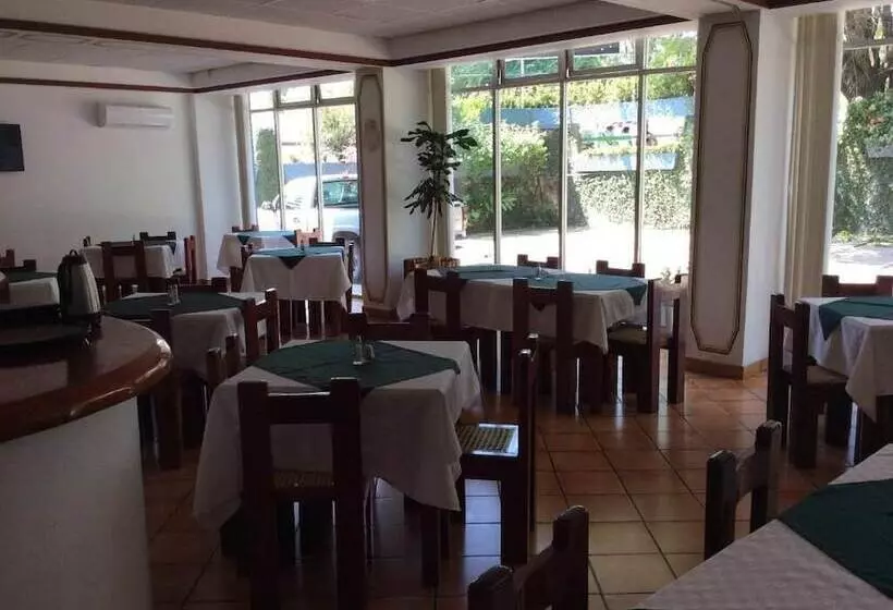 Отель Maya Palenque